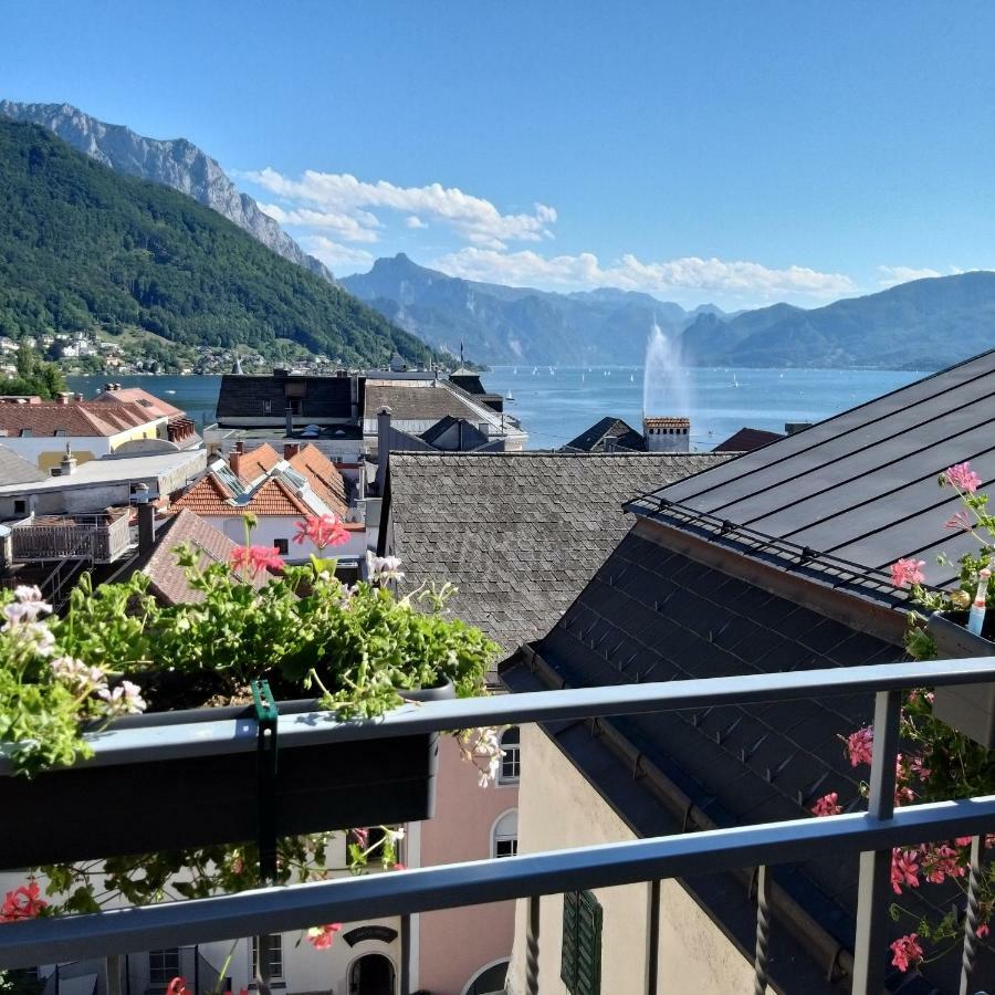 Marktplatz Traunsee Lake View Gmunden Exterior photo