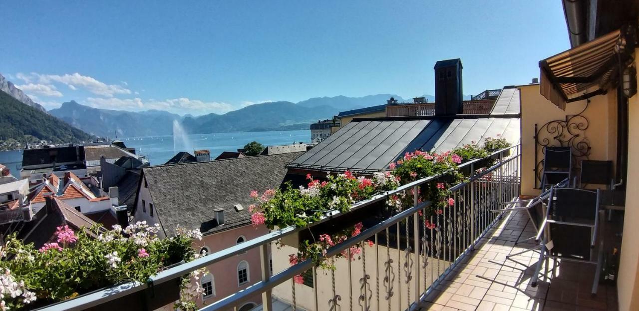 Marktplatz Traunsee Lake View Gmunden Exterior photo